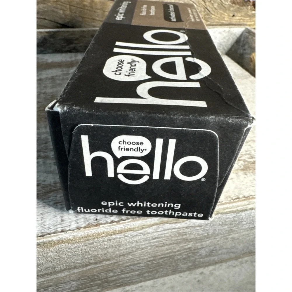 hello Activated Charcoal Whitening Toothpaste Exp 02/2027‎